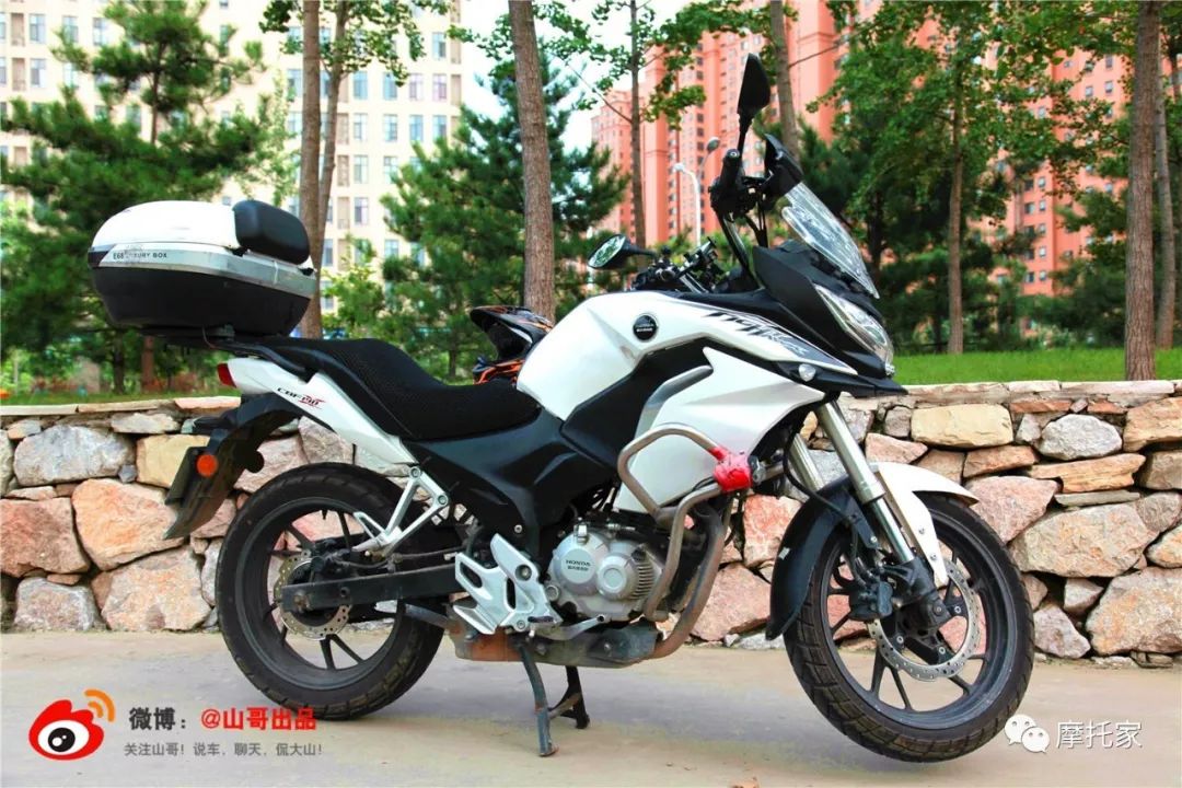 三轮摩托车的安全隐患,注意摩托车安全