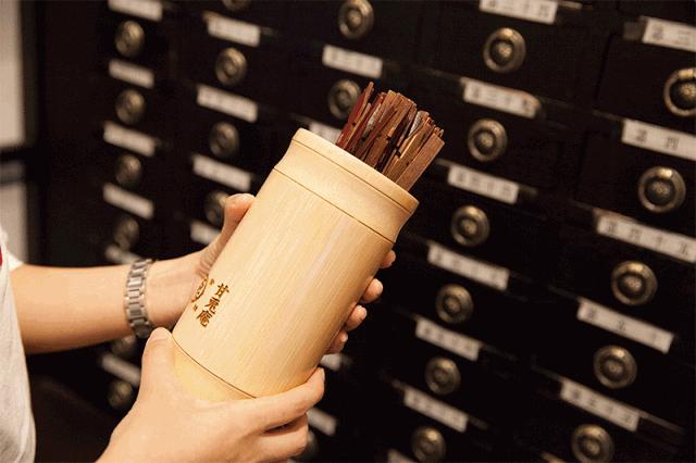 开一家火一家的抹茶店,店长竟是只兔子!今天起,招牌冰淇淋限时3折啦!