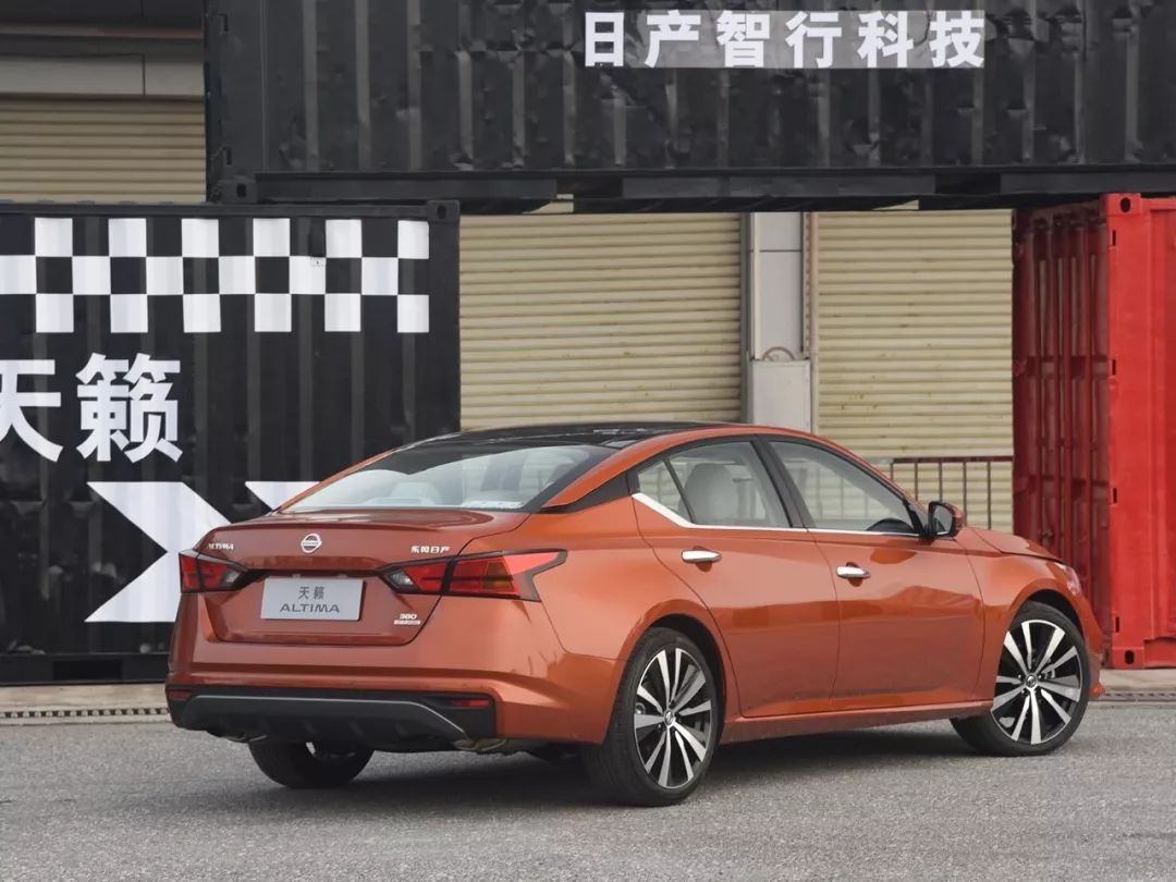 全新天籁悬挂塌陷,新款天籁风格大变还会持续热销吗