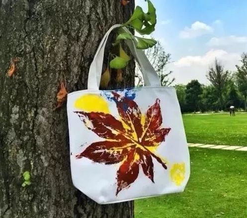 树叶拓印留住秋天,关于秋天的树叶拓印