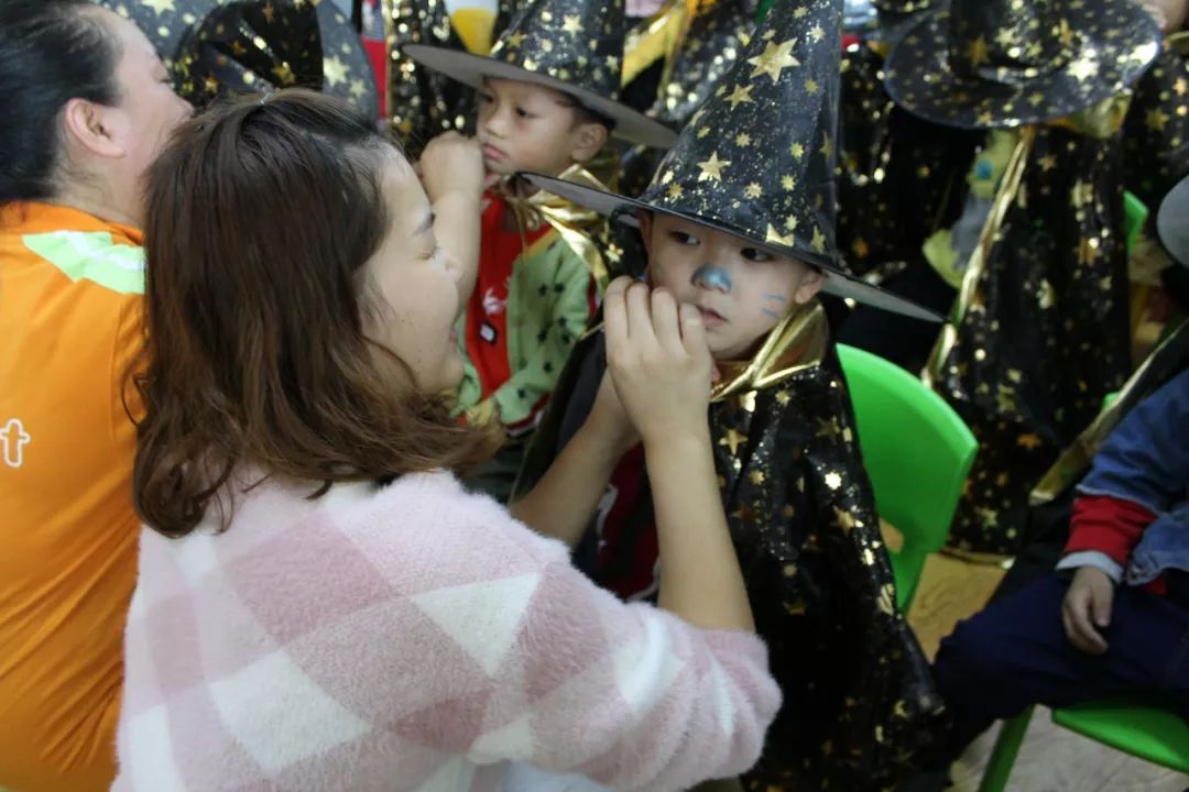 树叶拓印留住秋天,关于秋天的树叶拓印