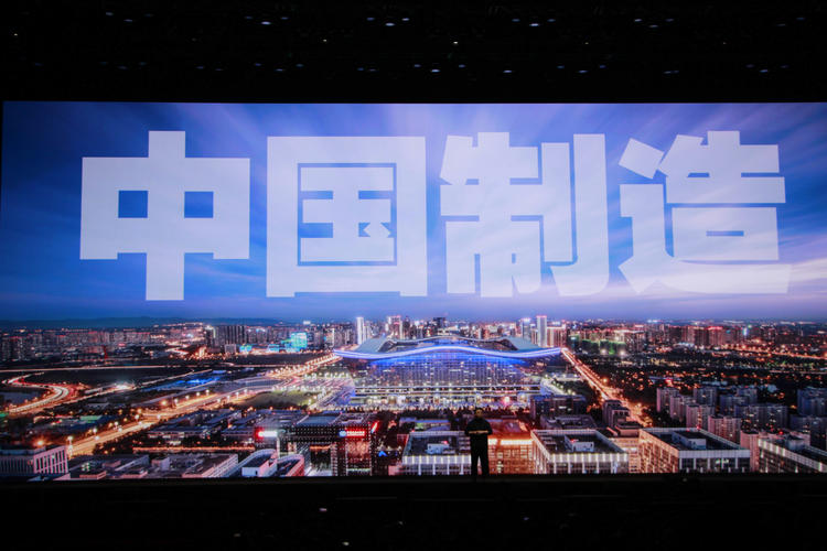 锤子最后一款手机发布会,锤子第一次发布会2012