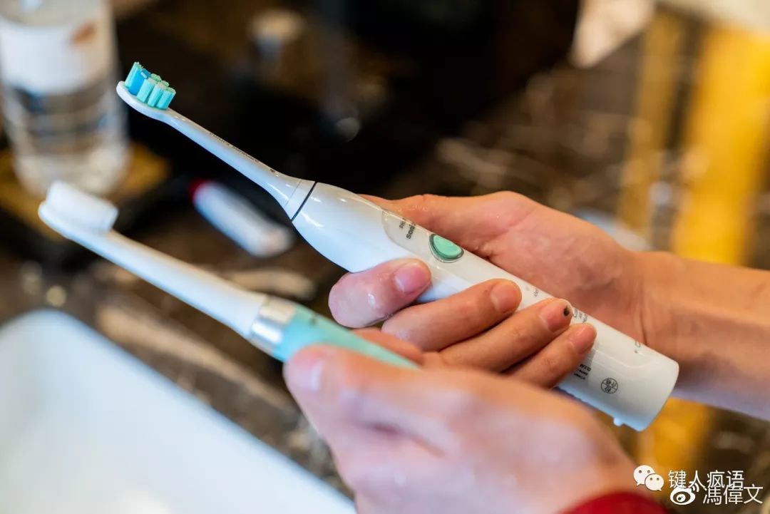 买只电动牙刷吧,你会后悔的……后悔没早买