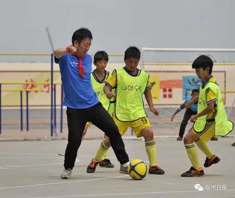 中国新闻记者节,第二十个记者节新闻特写