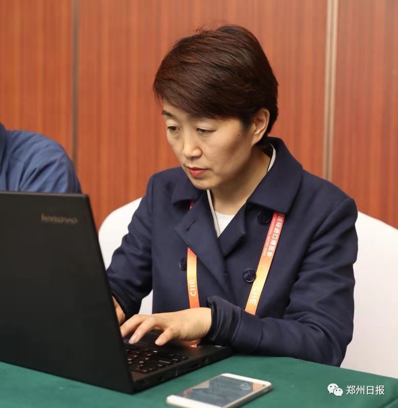 中国新闻记者节,第二十个记者节新闻特写