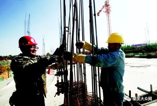 “三块地”就让这个村一夜暴富?