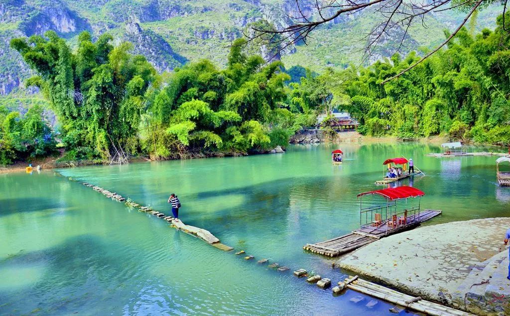 广东人去贵州景区半价,广西人去贵州旅游景区免费吗