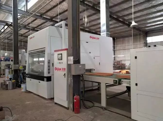 青岛一木中华老字号,一木一生黄花梨工艺品店