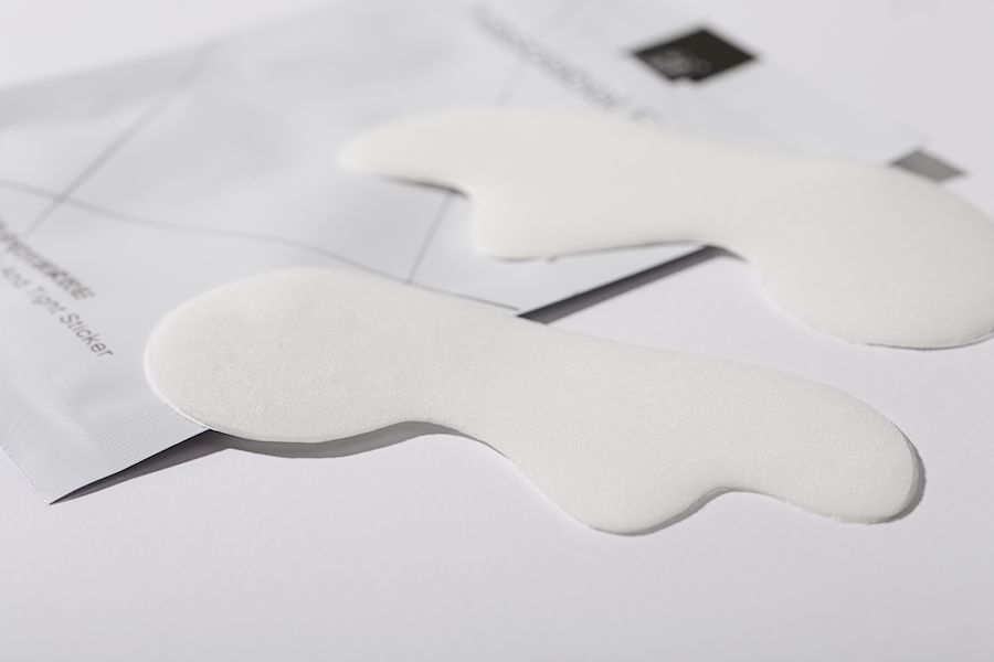 法令纹会让自己显老5到10岁,法令纹显老十岁教你解决