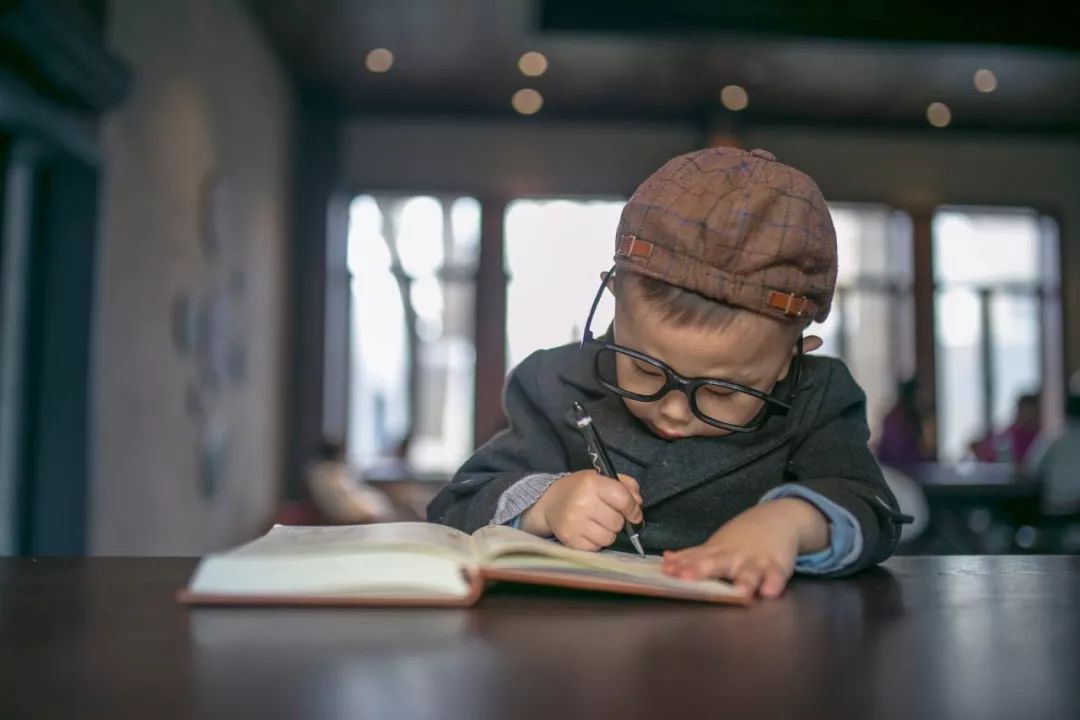 亲爱的未来亲家,亲爱的未来亲家辅导孩子功课