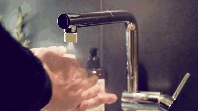 往鞋里抹点这个,走路再久都不累!聪明的人都这样做