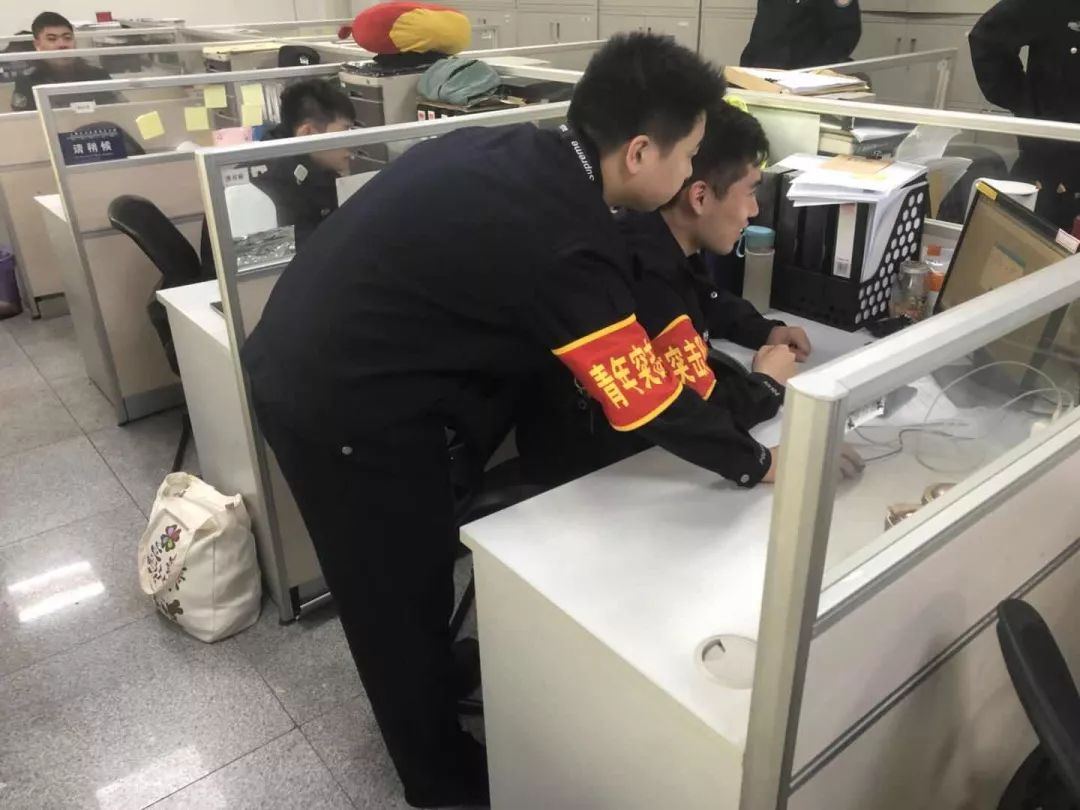 一线传真燃烧青春的热血,一线传真启航公安