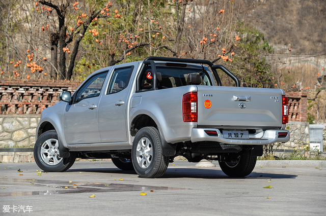 解禁的大玩具爱卡试驾长城皮卡风骏7