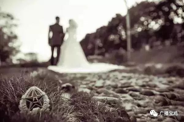 宝鸡升级版《芳华》，她嫁给了所有人心中的英雄！