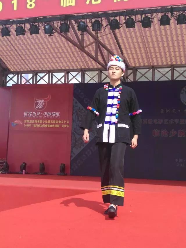 少数民族服饰的魅力与碰撞,你知道哪些少数民族的服饰特点