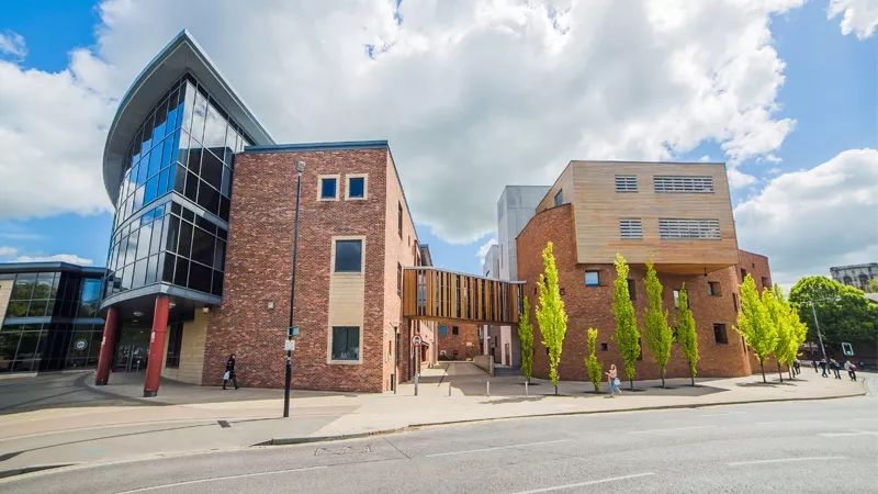 英国鲜肉大学超难撩?秒获王牌专业Offer的操作你也可以复制