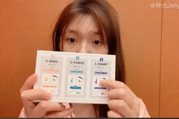 杨幂唐嫣同框视频,许晴大s杨幂唐嫣同框照