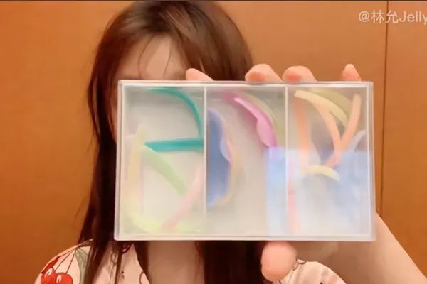 杨幂唐嫣同框视频,许晴大s杨幂唐嫣同框照