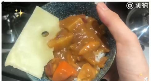 向往的生活第四季欧阳娜娜挖藕,向往的生活欧阳娜娜和张子枫化妆