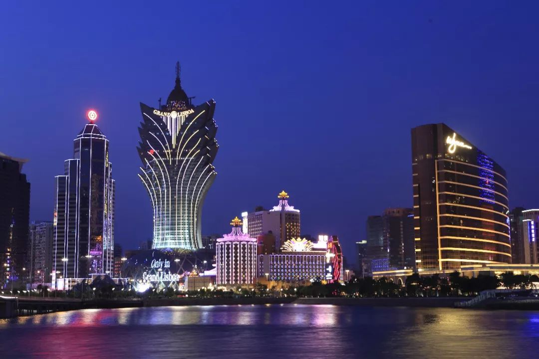 澳门并非只有“灯红酒绿”,还有这些生活气息满满的“旧区小店”