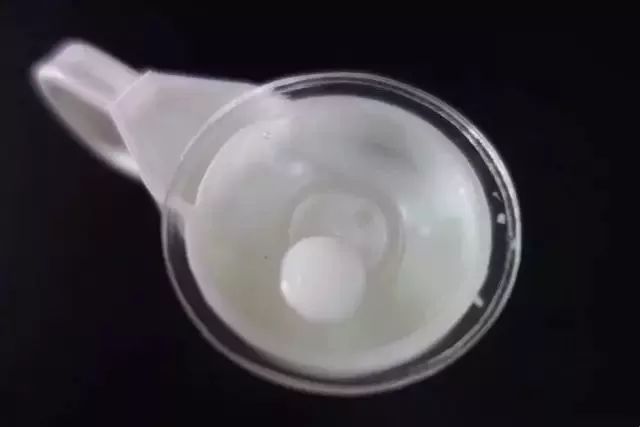 挂钩挂门框上老是掉下来怎么办,家里的挂钩很难摘掉怎么办