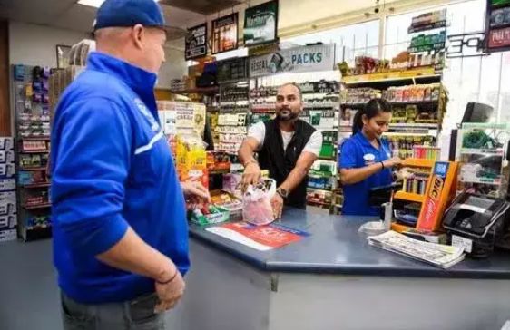 大乐透足彩胜负平在哪买,体彩大乐透能在线买吗