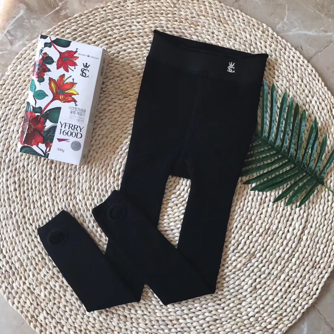 冬天怕冷的妹子穿这个保暖又显瘦,冬天零下11度怎么穿小裙子