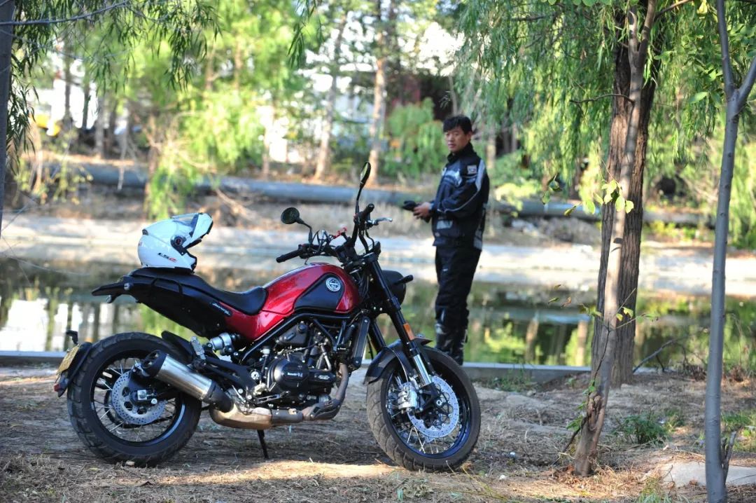 贝纳利幼狮leoncino500底价,幼狮500leoncinotrail