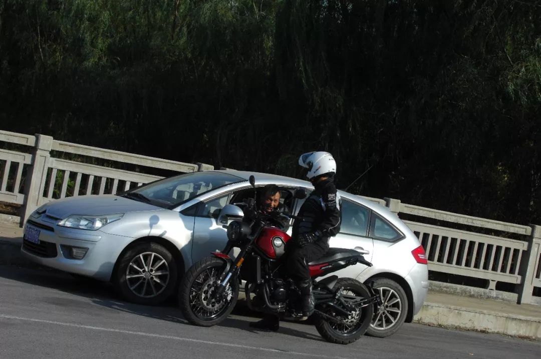 贝纳利幼狮leoncino500底价,幼狮500leoncinotrail