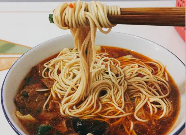 上海年轻人最喜欢吃的路边摊,上海10个神级私家小馆好吃到爆