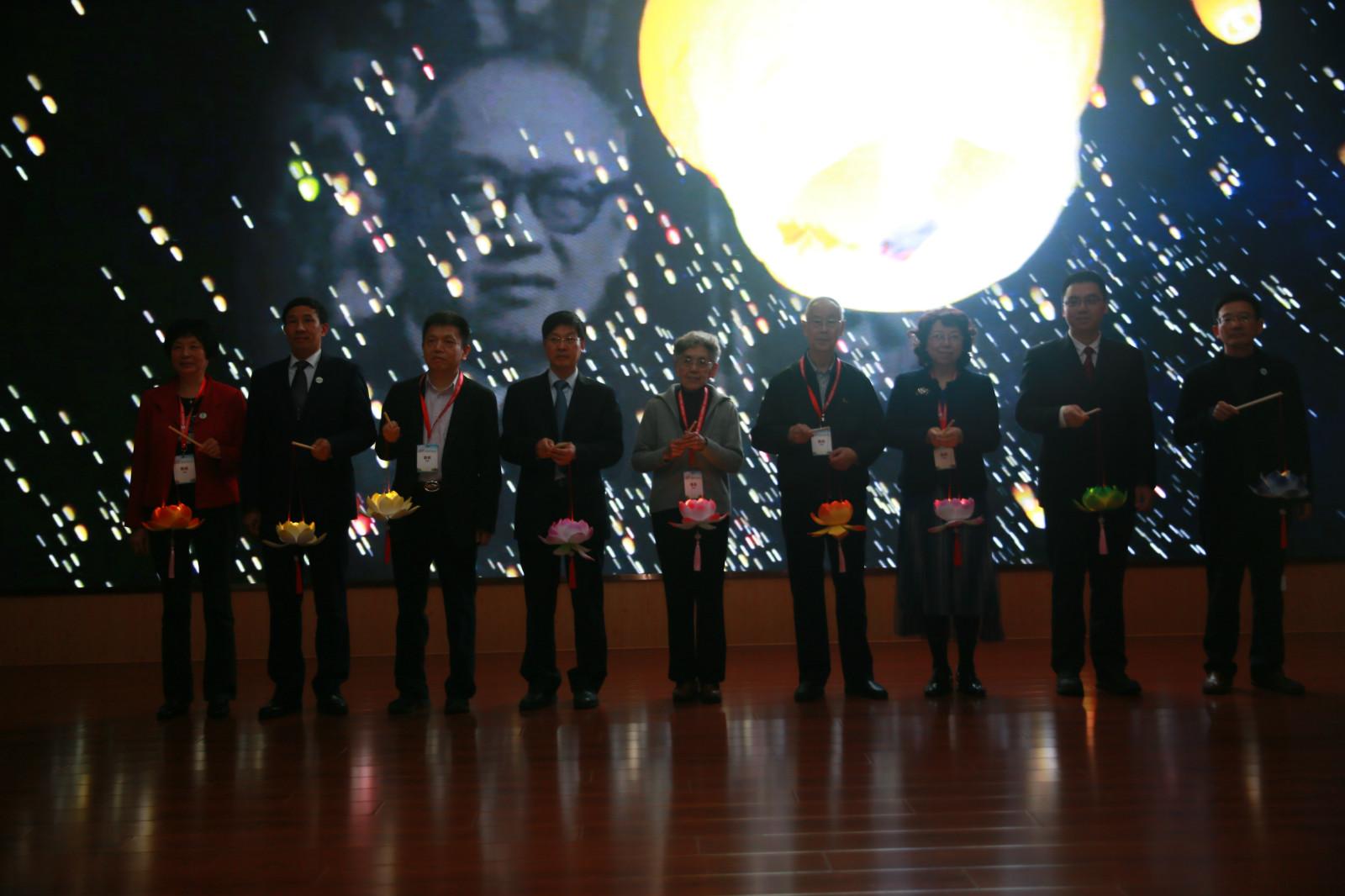 凝练大医精神打造人文医学弋矶山医院在行动