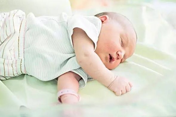 10岁男孩查出肾癌,10岁男孩身亡其生父发声