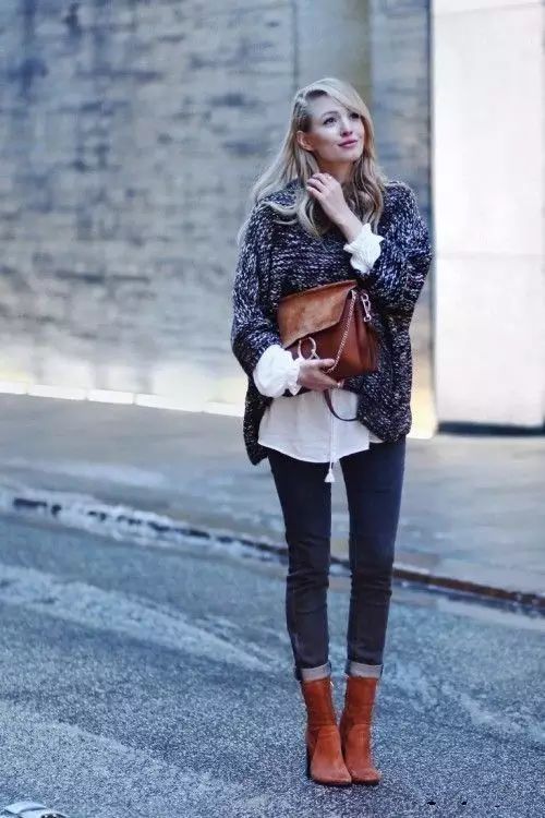 毛衣衬衫最温暖的叠穿套路,衬衫内穿外搭毛衣