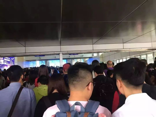 香港崇光百货雅诗兰黛国庆活动,香港崇光百货2023店庆