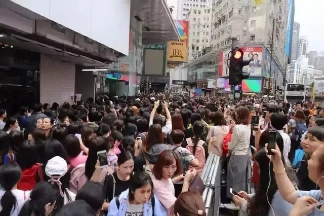 香港崇光百货雅诗兰黛国庆活动,香港崇光百货2023店庆