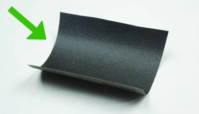 菜刀变钝了怎么办？4个居家小窍门让它更锋利，超级省时省力