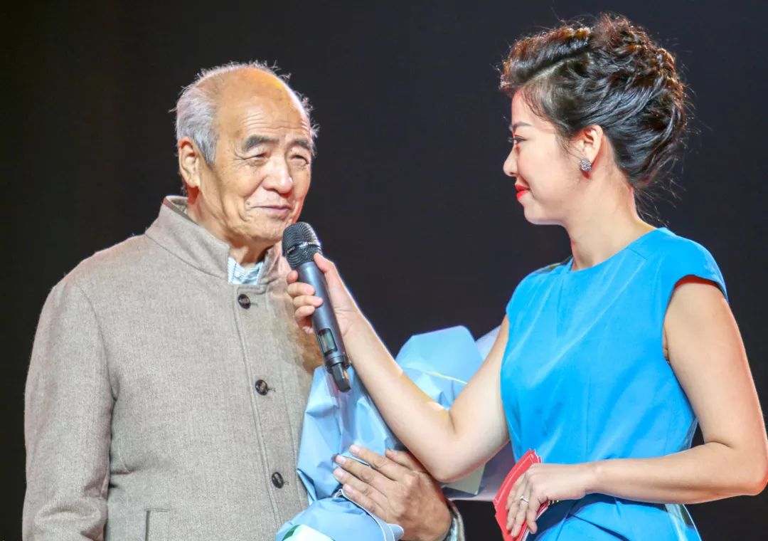 通辽市记者节,通辽纪念改革40年