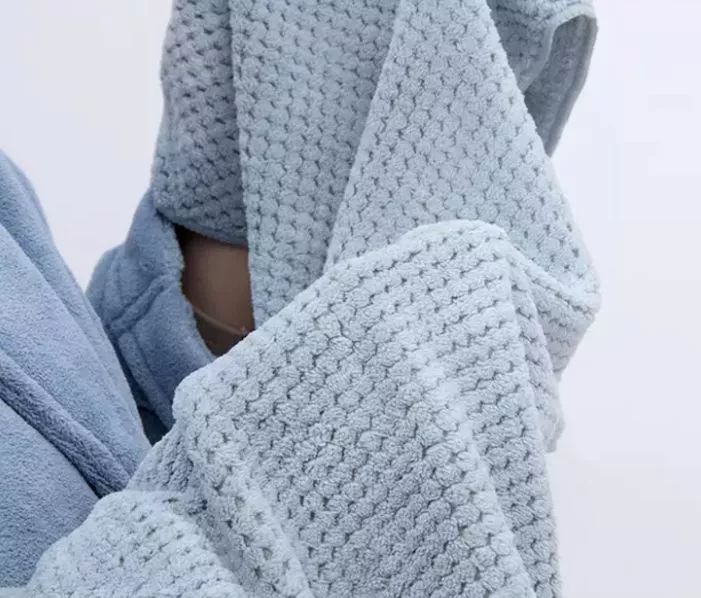 电吹风导致头发干枯、分叉?有了这个微米级日本干发帽,不伤发不掉毛,3分钟头发就干了