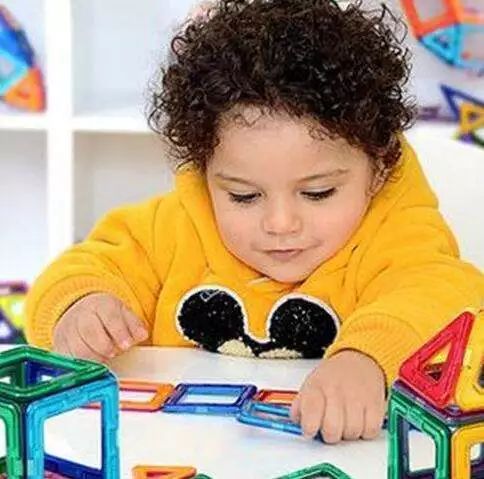 法国超神奇的101组全脑思维游戏书,3岁全脑开发思维游戏书