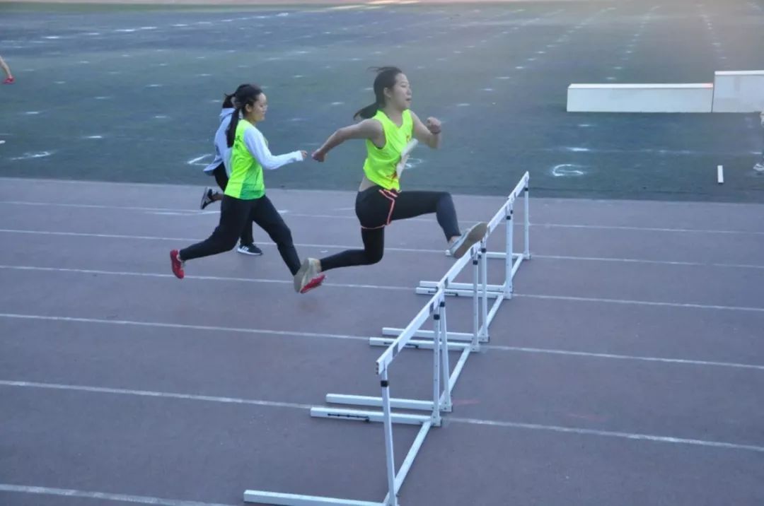 暖冬律动｜青春无畏，逐梦扬威，最拼的攀大ers