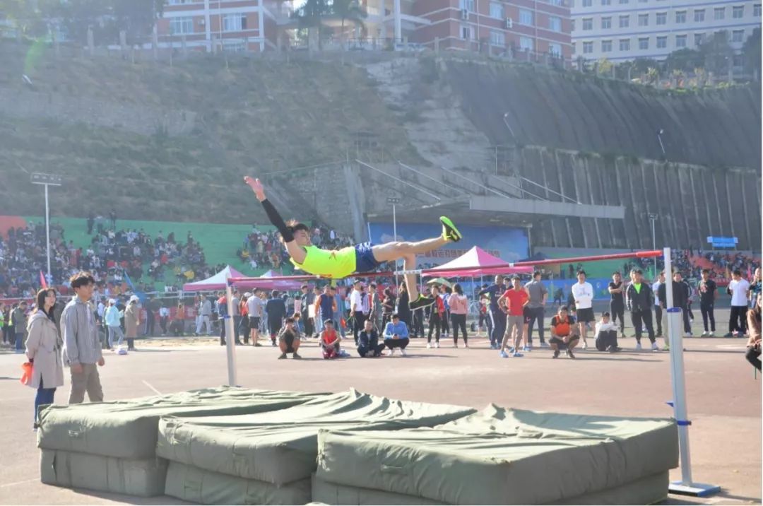 暖冬律动|青春无畏,逐梦扬威,最拼的攀大ers