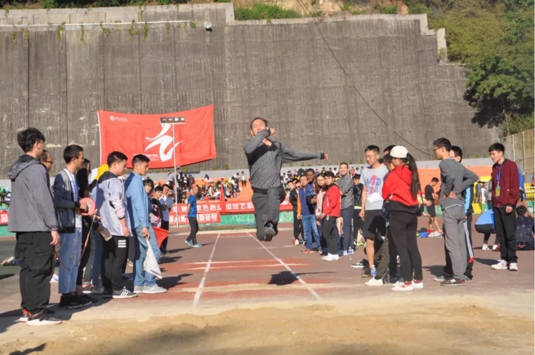 暖冬律动｜青春无畏，逐梦扬威，最拼的攀大ers