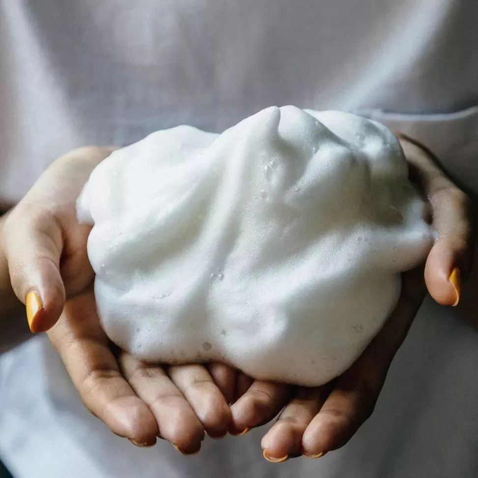 氨基酸洗发水推荐清爽控油,控油强韧发根氨基酸洗发水推荐