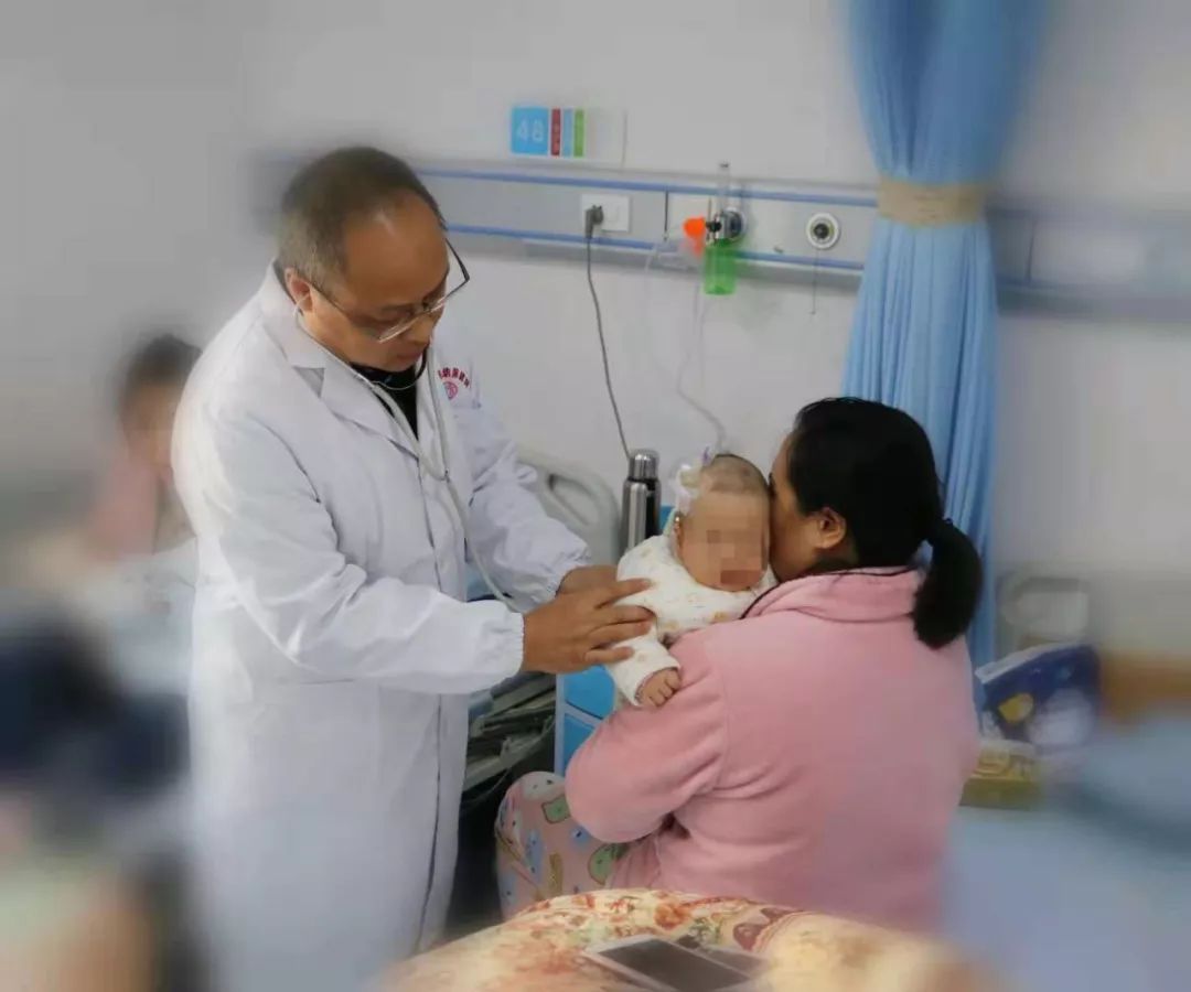 新生儿科专家24小时在线免费咨询,儿科专家在线知识讲座