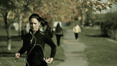 汪峰头戴式蓝牙耳机推荐,汪峰花了多少钱