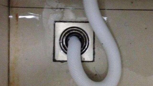 不要把洗衣机水管直接插在地漏里,洗衣机下水管直接插地漏反味