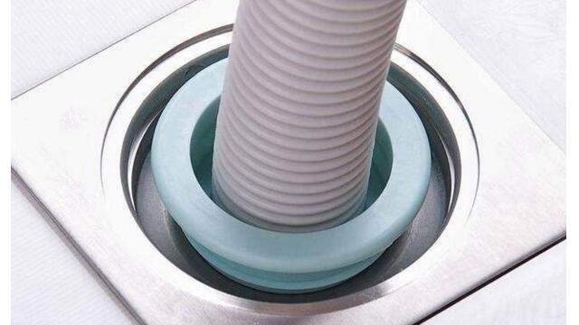 不要把洗衣机水管直接插在地漏里,洗衣机下水管直接插地漏反味