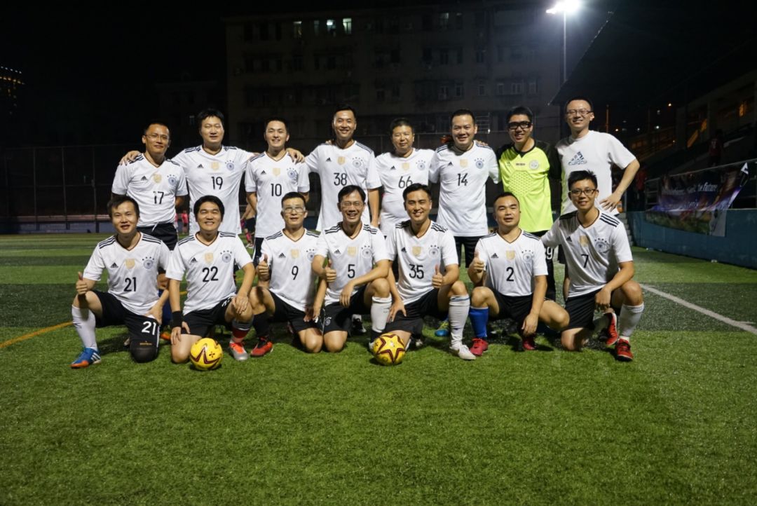 闂寒浜虹敓涓北,绔炴妧缁胯尩闂寒浜虹敓