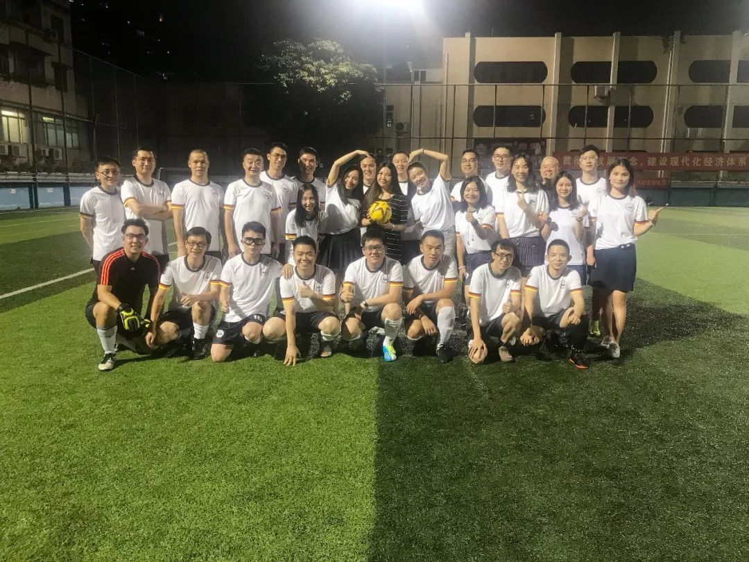 闂寒浜虹敓涓北,绔炴妧缁胯尩闂寒浜虹敓