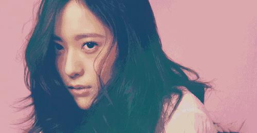 为什么女生的内衣越来越小？